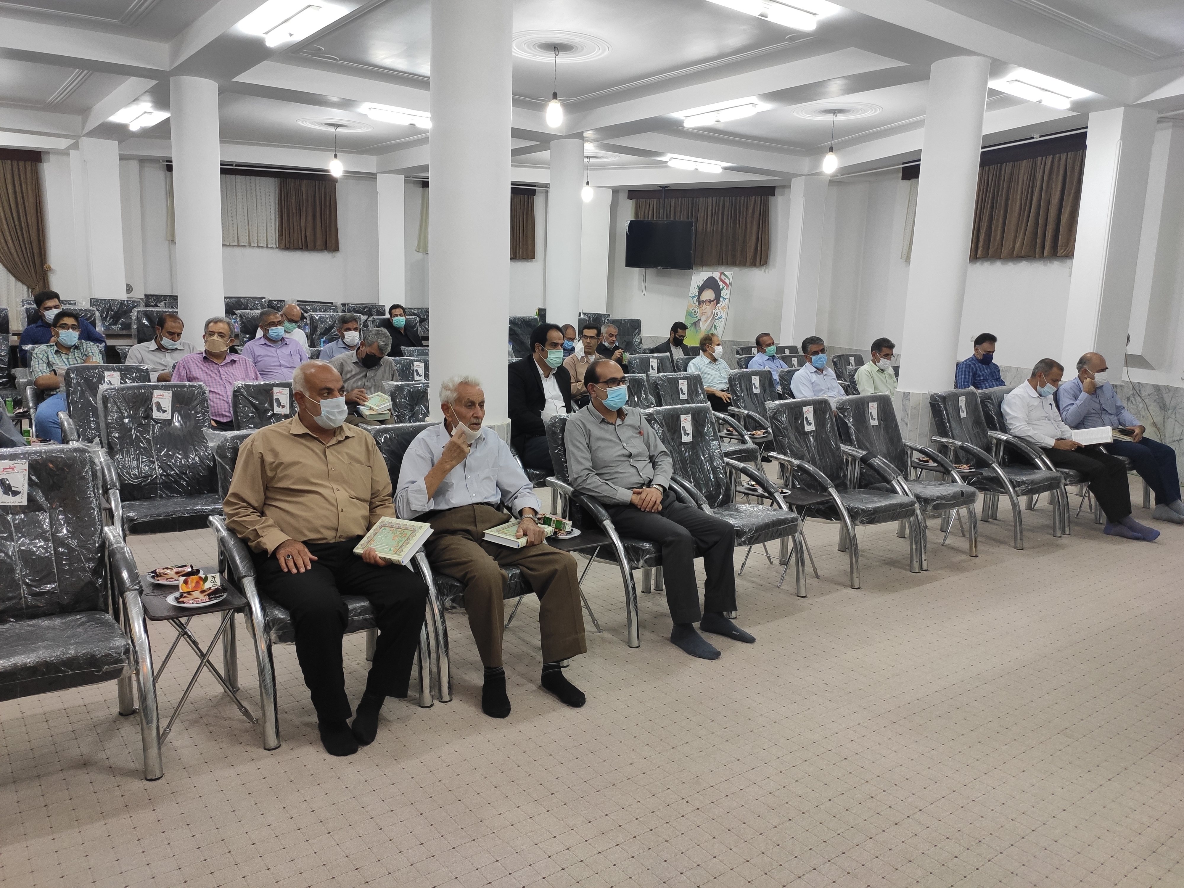 جلسه آشنایی و انس با نهج البلاغه، سلاله پاکان، آیت الله آیت اللهی