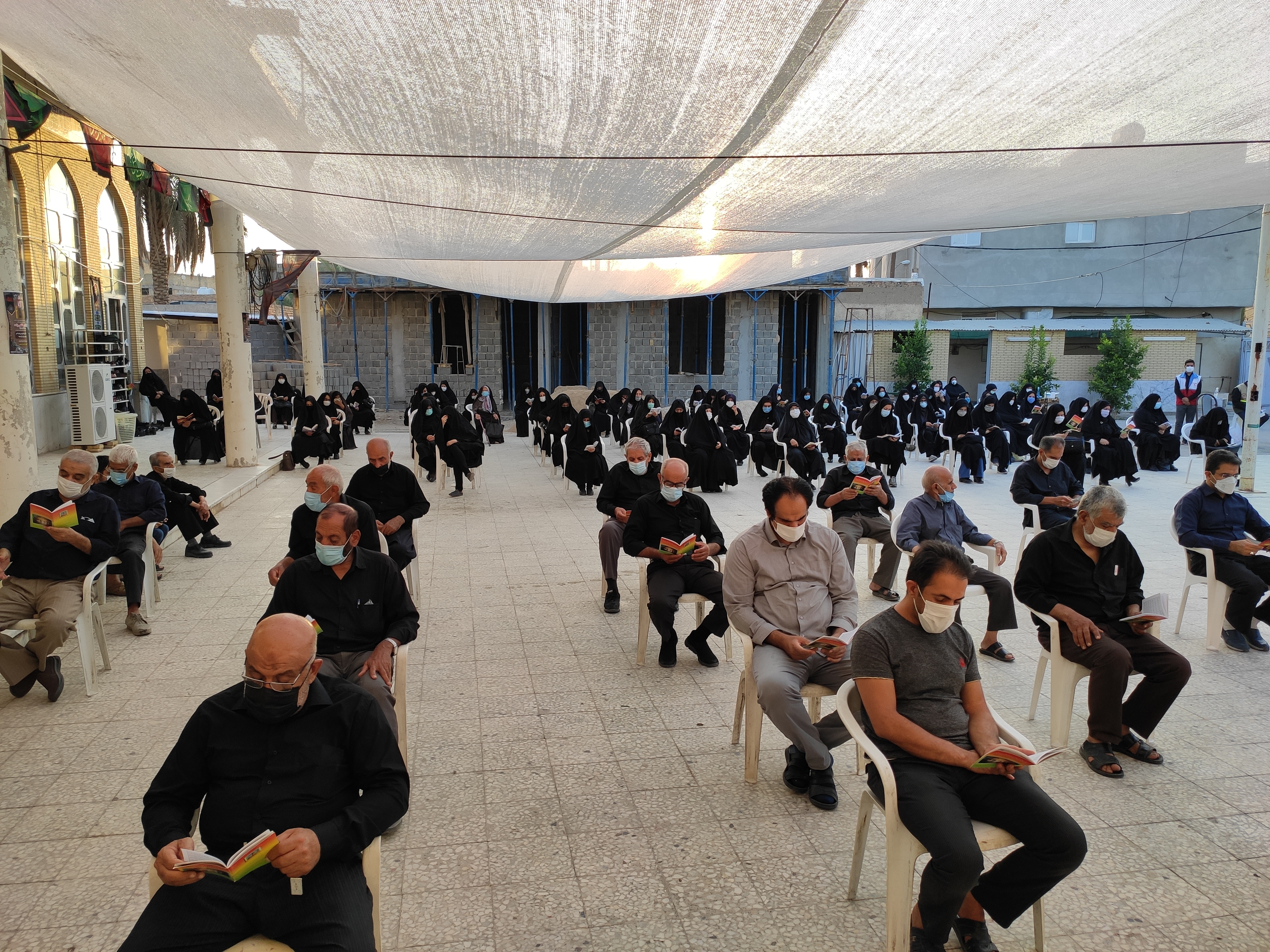 زیارت عاشورا، روز تاسوعا، مسجد صاحب الزمان، سلاله پاکان