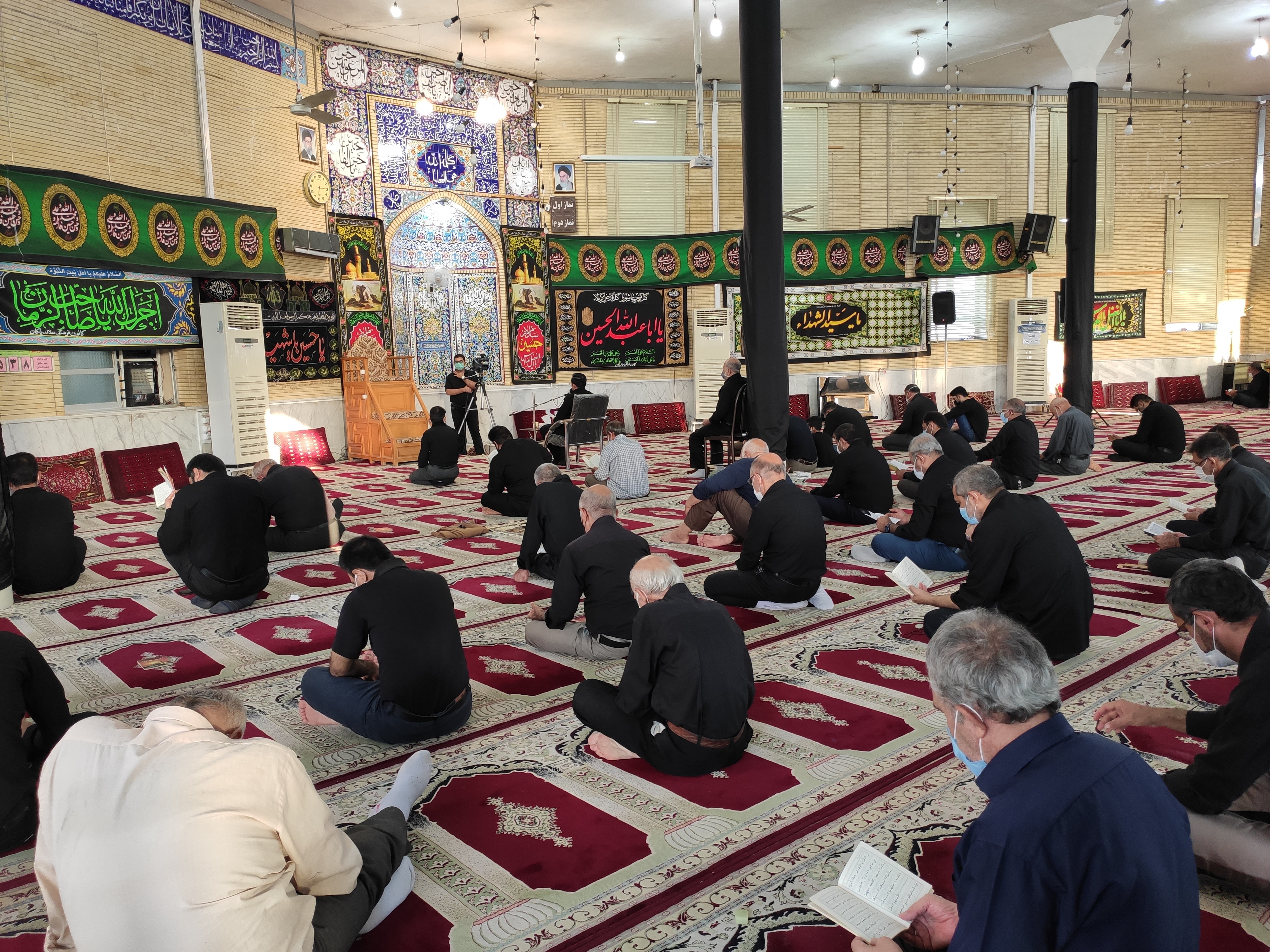 زیارت عاشورا، مسجد صاحب الزمان، سلاله پاکان 