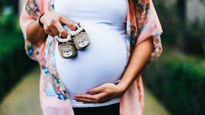 [تصویر:  maternity-photoshoot-ideas-722x406_6zbv.jpg]