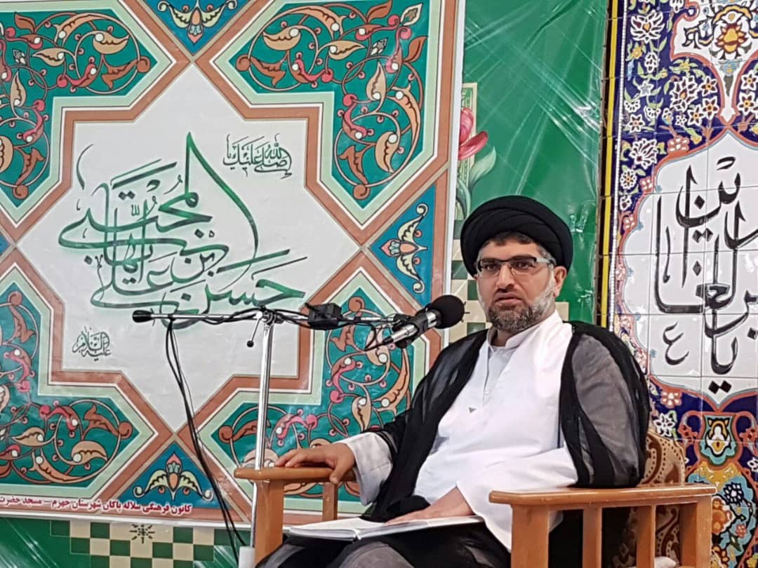 تولد امام حسن، سیدعلی آیت اللهی ، سلاله پاکان